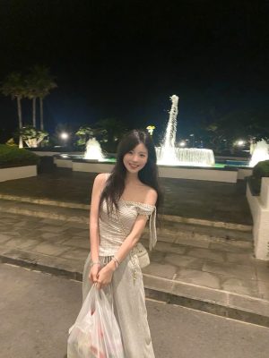 李若雪